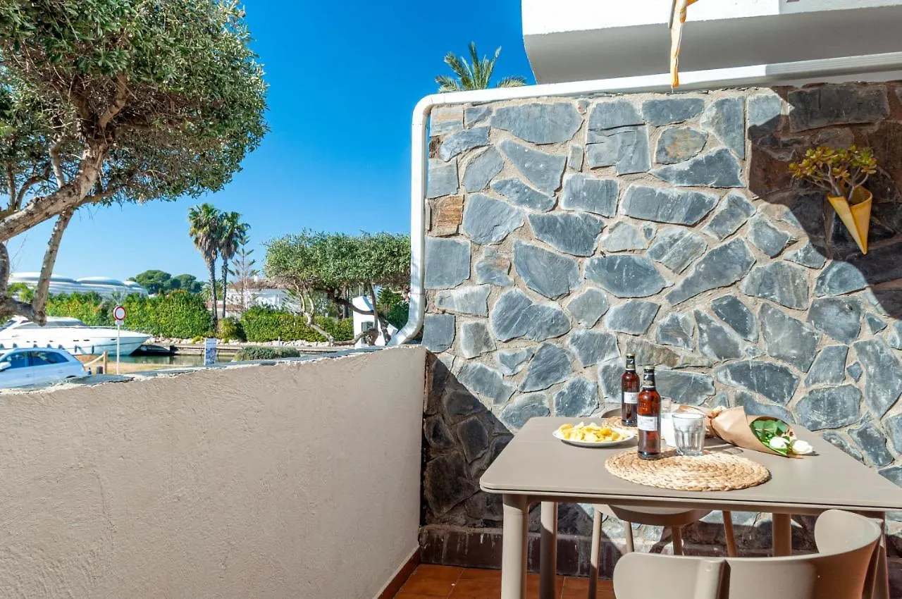 公寓 Apartamento Con Terraza Cerca De La Playa By Insidehome 艾姆布里亚布拉瓦 西班牙